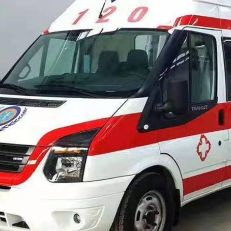 群英乡非急救护送病人转院租赁救护车的优缺点对比